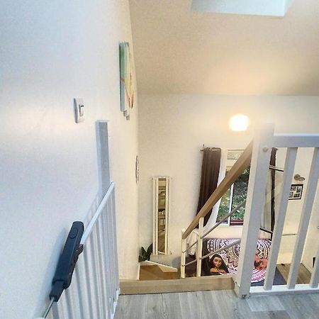 Disneyland En Famille, Studio Tout Confort Avec Jardin Bailly-Romainvilliers Exterior foto